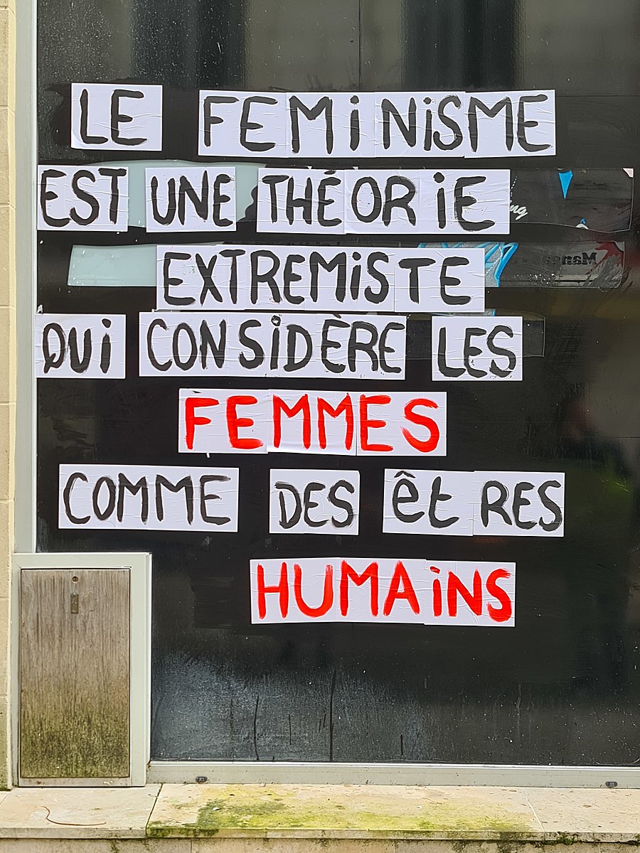 Prendre le nom de son épouse. Tout devient une aventure !